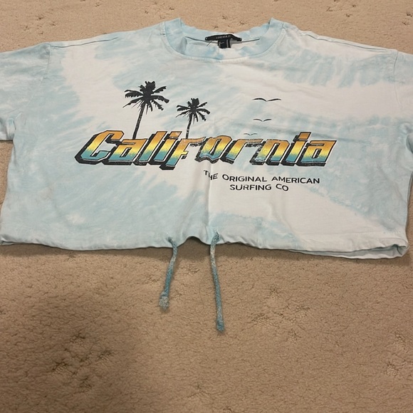 Forever 21 Cropped California Surfing 🏄‍♀️ T Shirt Drawstring Bottom Size M NWT - Picture 4 of 5